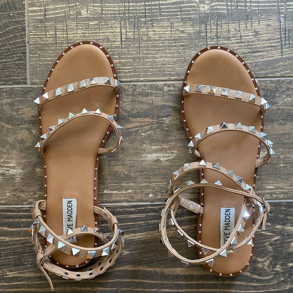 Steve Madden sandals
